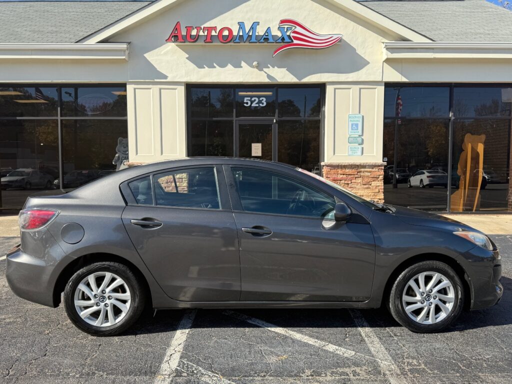 2013 Mazda Mazda3 i Touring