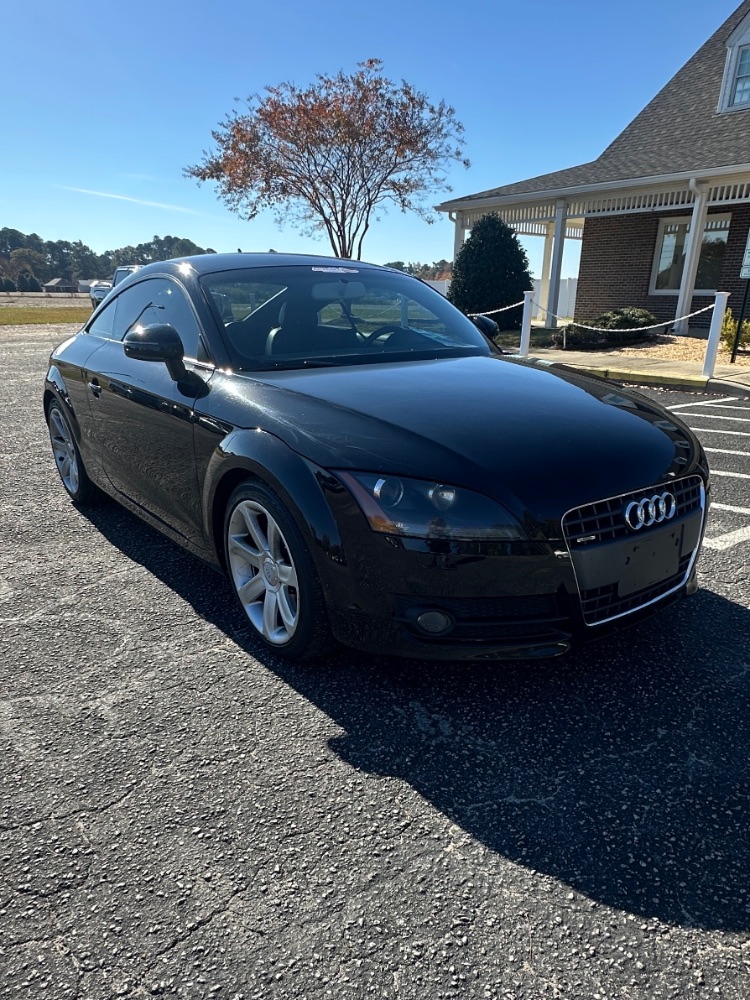 2010 Audi TT 2.0T Coupe Quattro S line photo 4