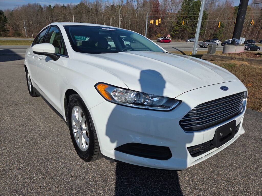 2016 Ford Fusion S
