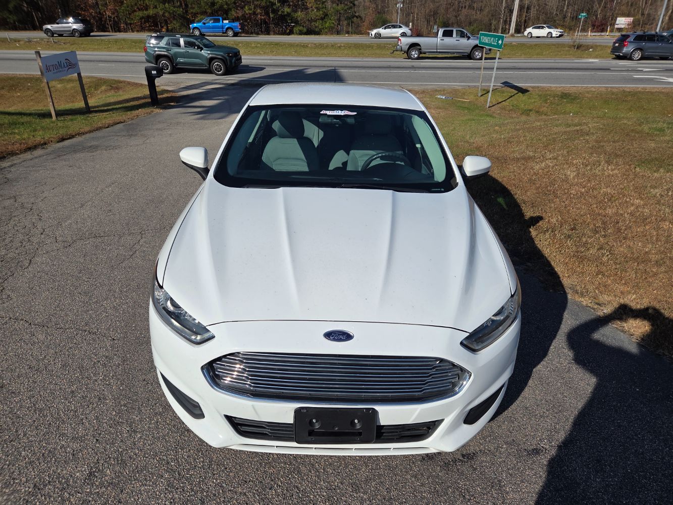 2016 Ford Fusion S photo 3