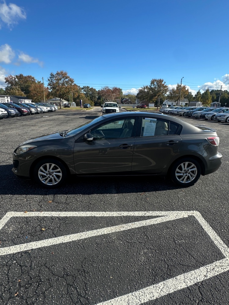 2013 Mazda Mazda3 i Grand Touring