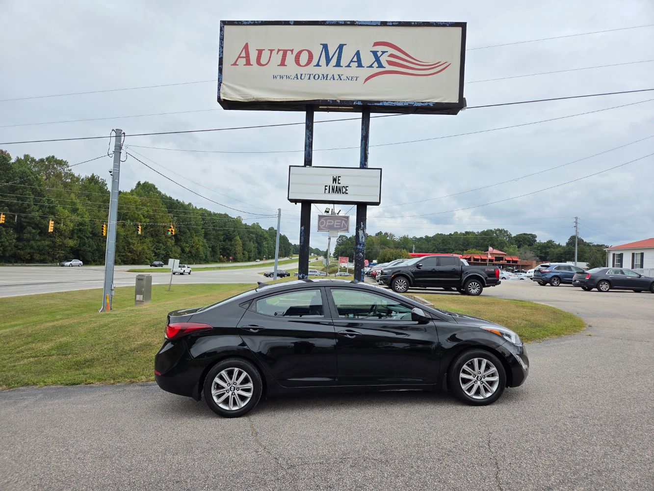 2015 Hyundai Elantra SE's photo