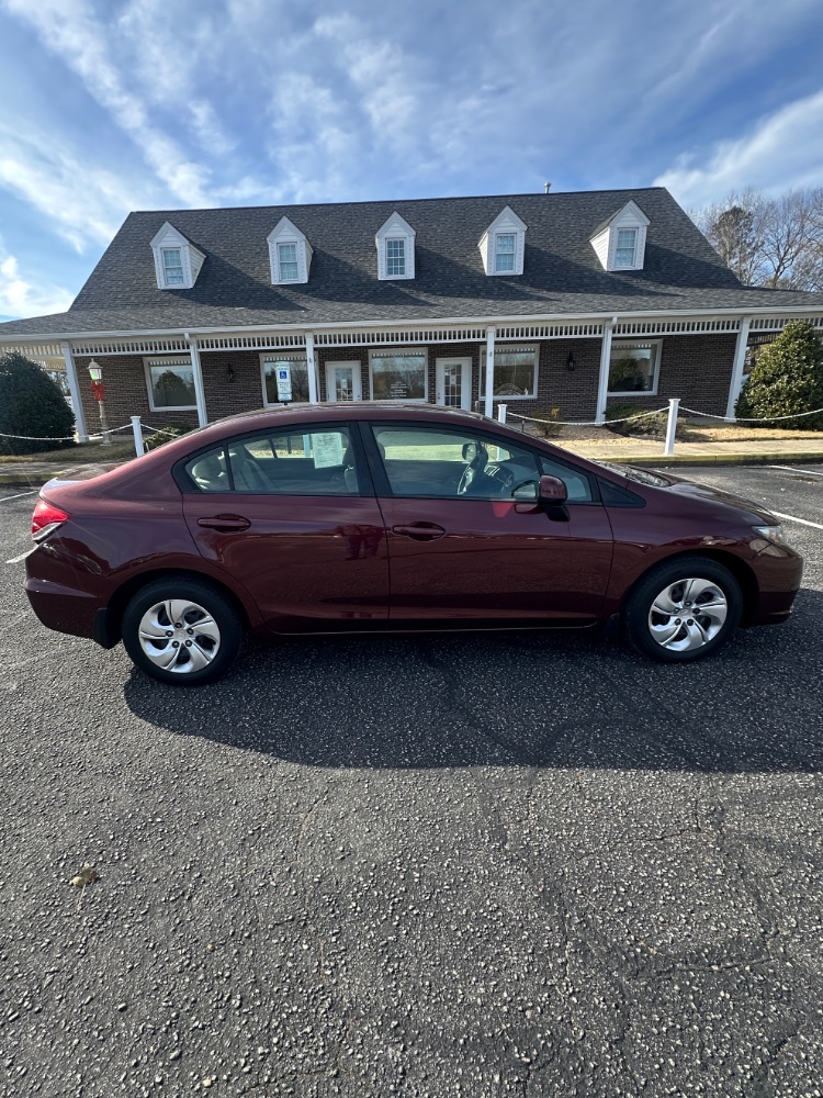 2013 Honda Civic LX's photo