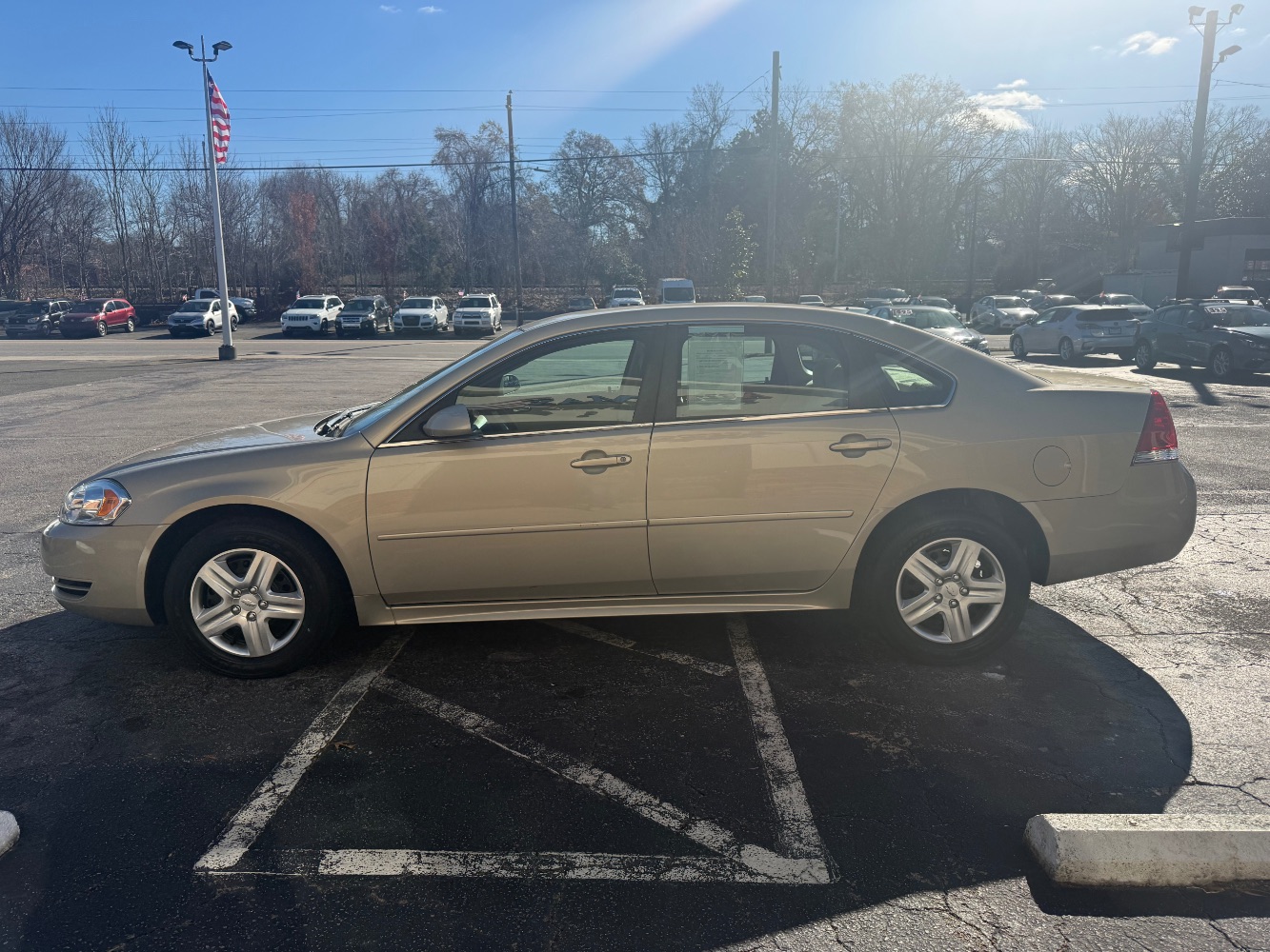 2010 Chevrolet Impala LS's photo