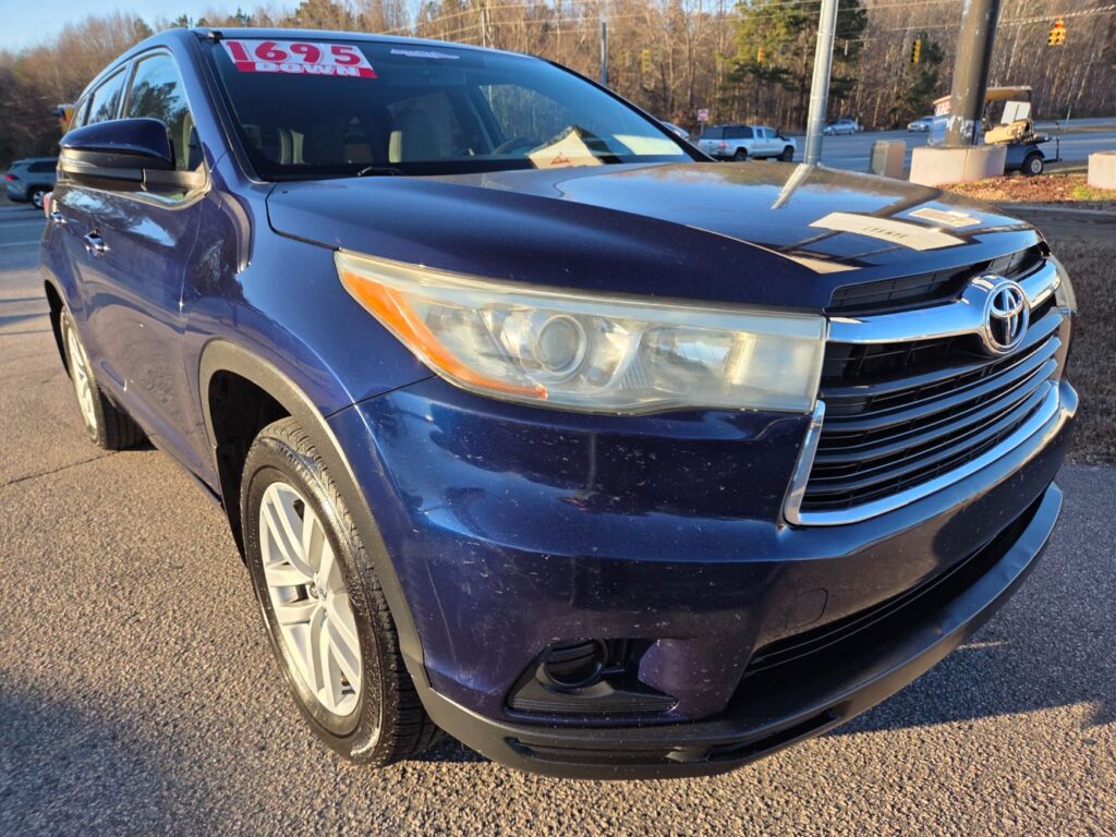 2015 Toyota Highlander LE V6