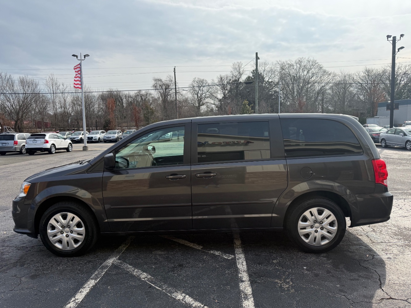 2017 Dodge Grand Caravan SE's photo