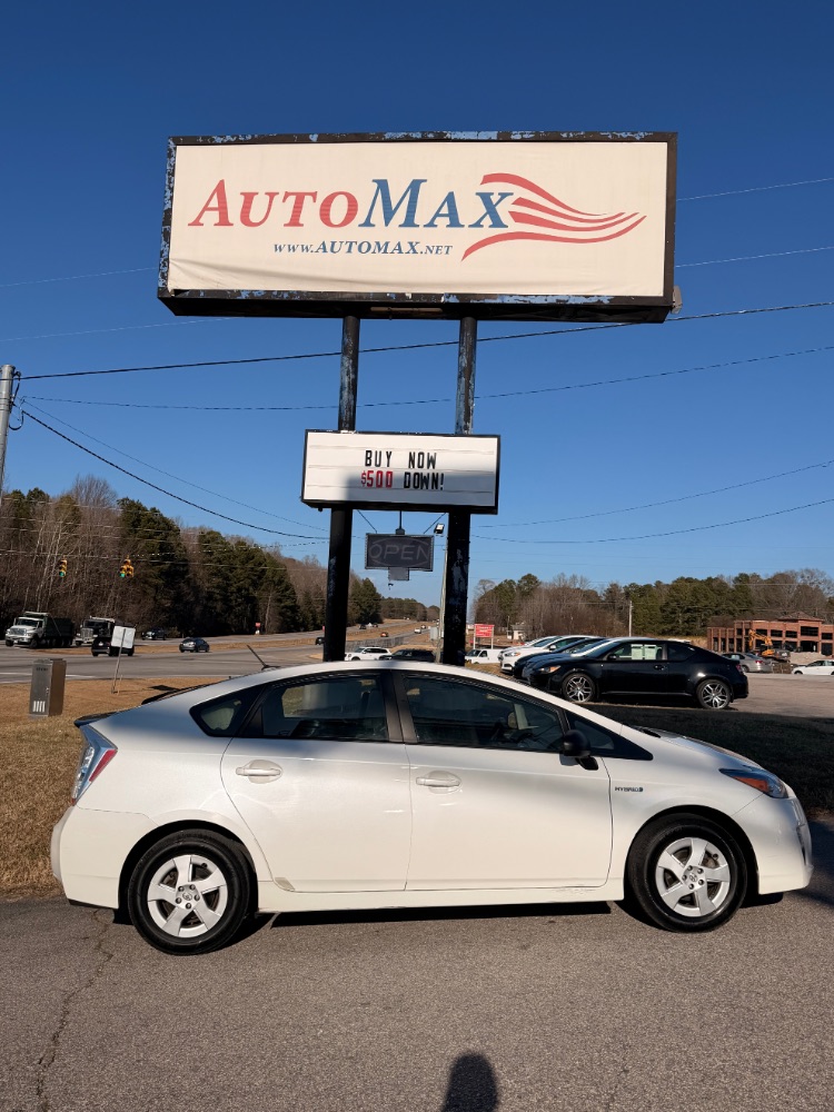 2010 Toyota Prius II's photo