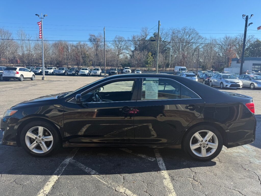 2014 Toyota Camry L | LE | XLE | SE | SE Sport