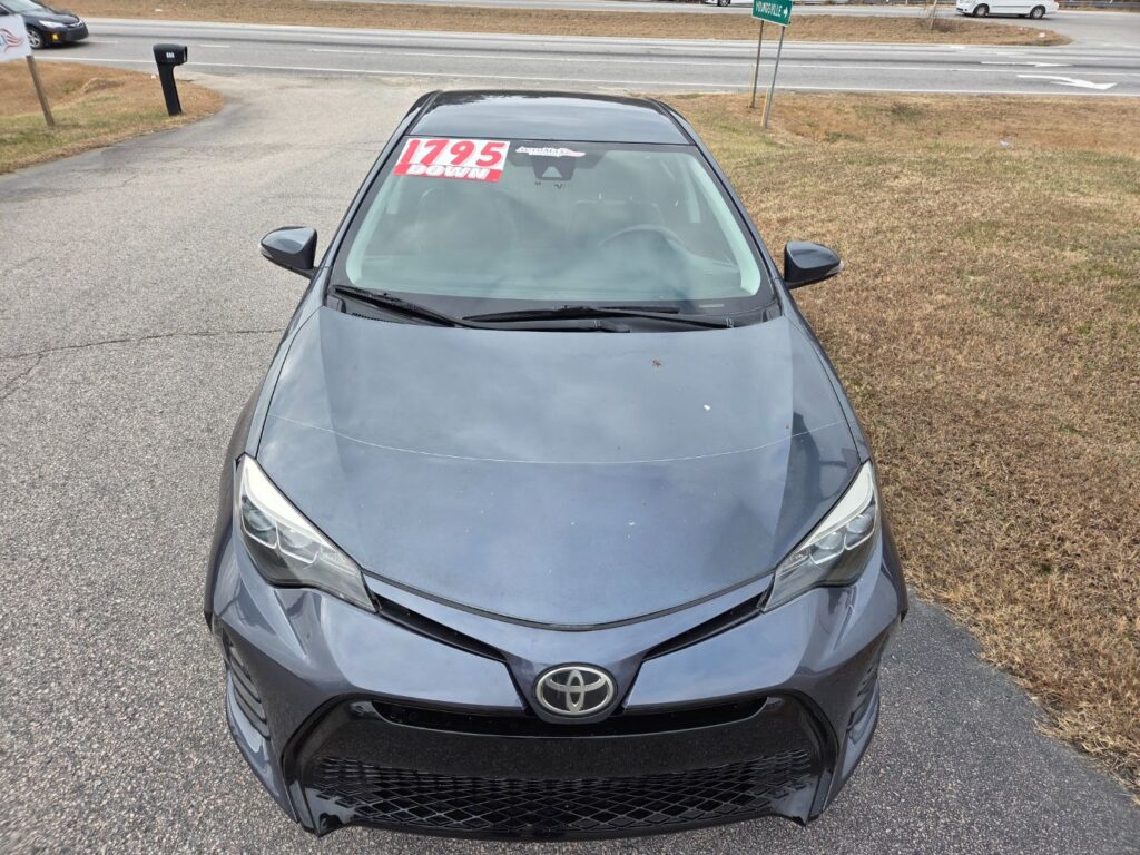 2017 Toyota Corolla L | LE | XLE | SE | SE Special Edition | XSE