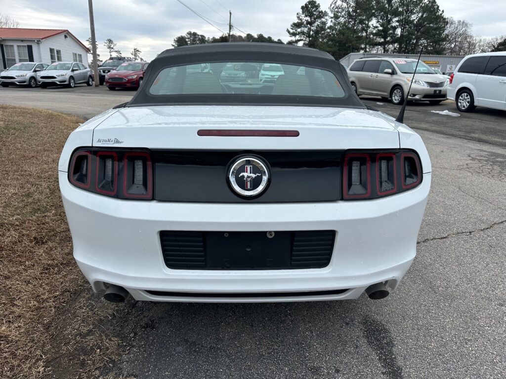 2014 Ford Mustang V6 | V6 Premium