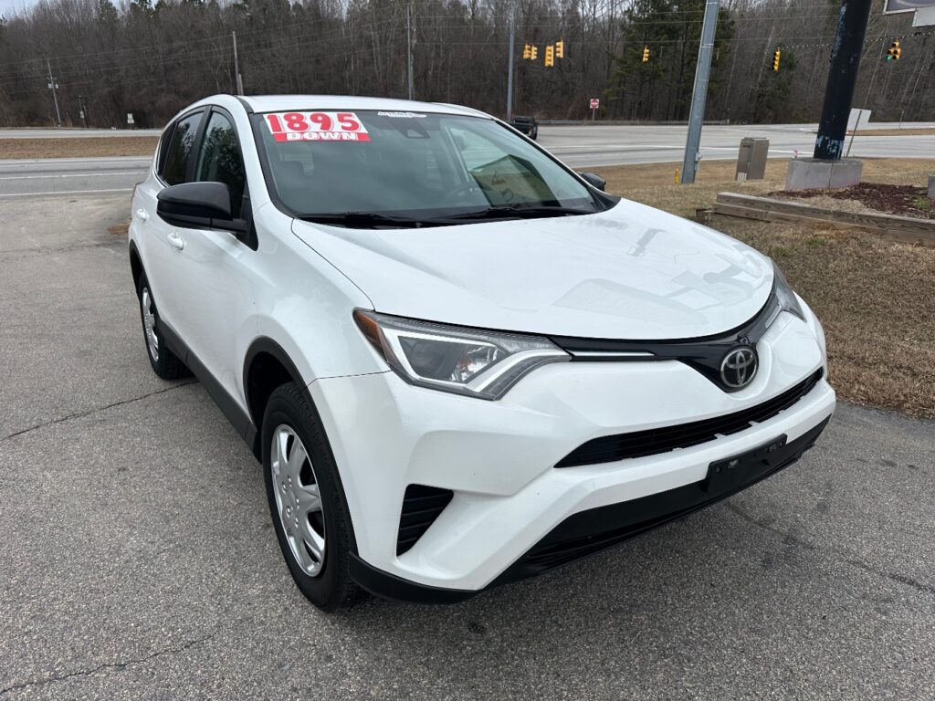 2018 Toyota RAV4 LE