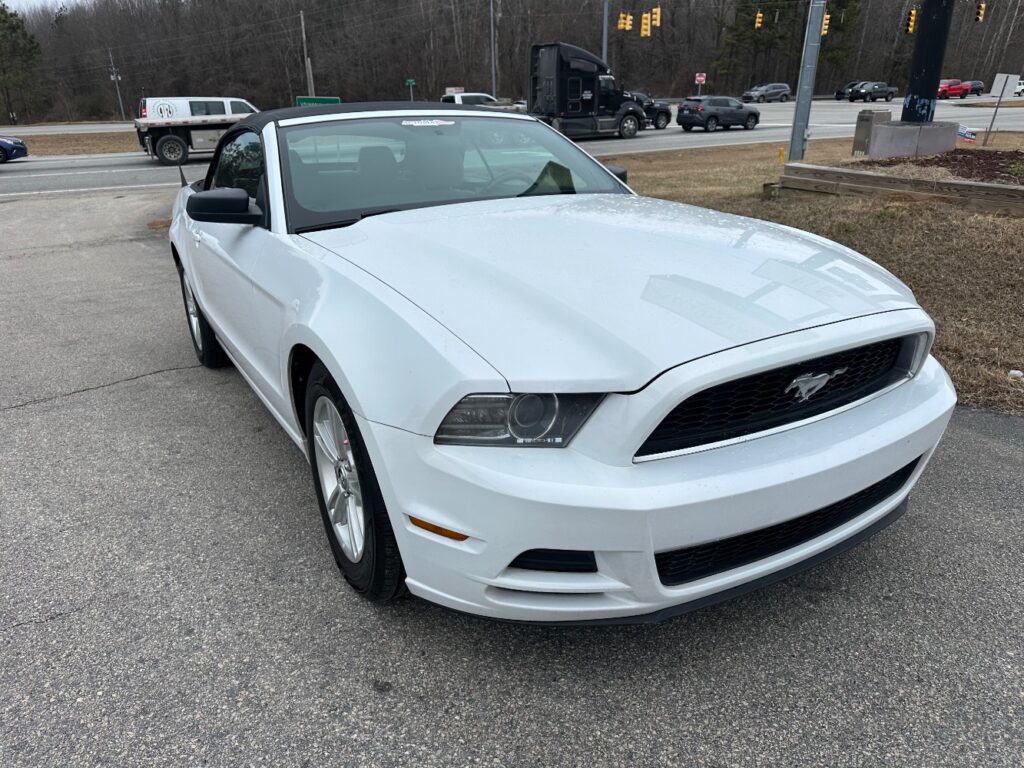 2014 Ford Mustang V6 | V6 Premium