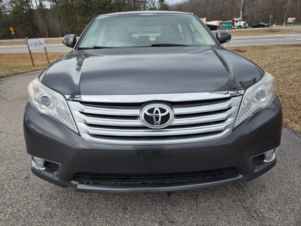2011 Toyota Avalon Base
