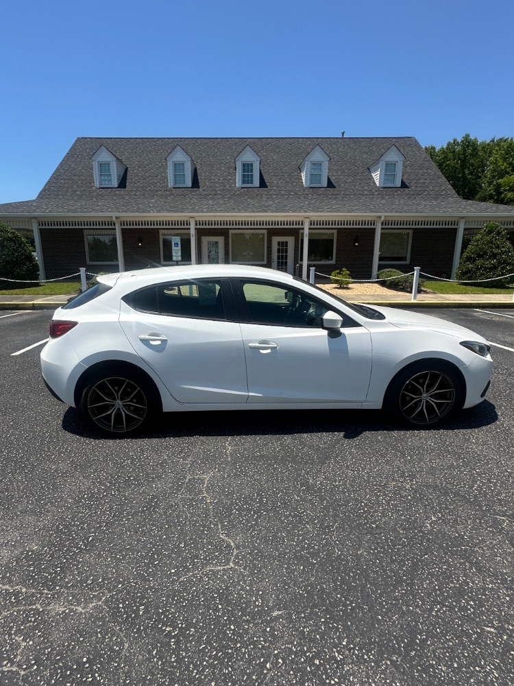 2015 Mazda MAZDA3 i Sport