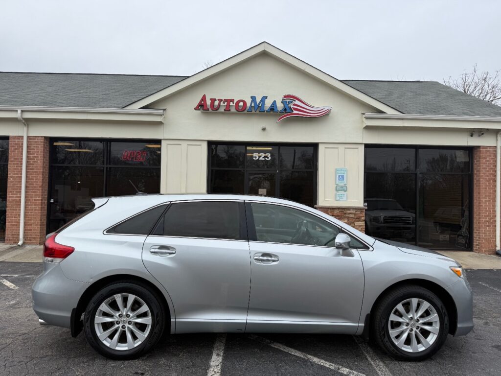 2015 Toyota Venza LE | XLE