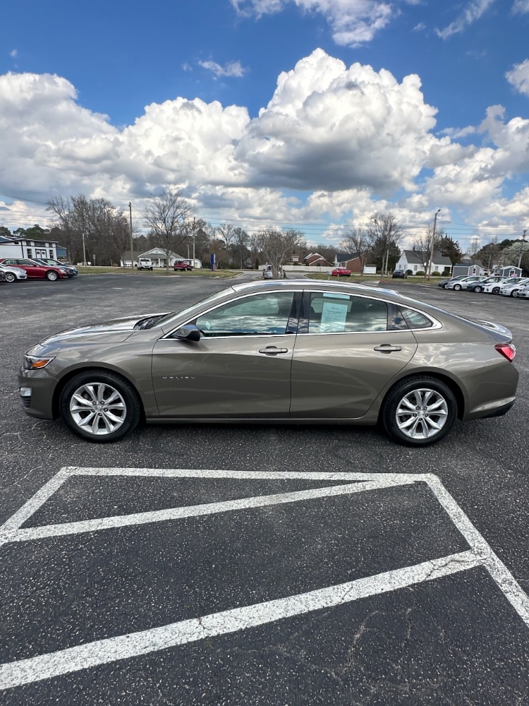 2020 Chevrolet Malibu FWD LT