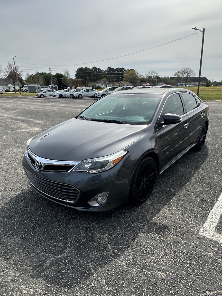 2013 Toyota Avalon XLE