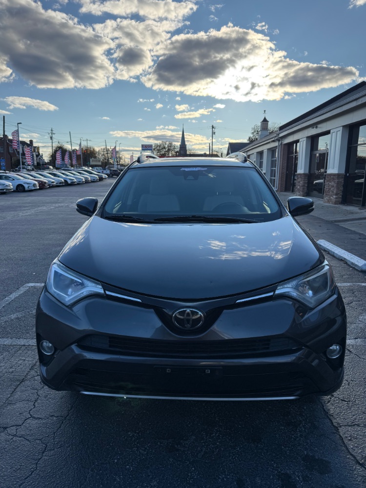 2018 Toyota RAV4 XLE | Adventure