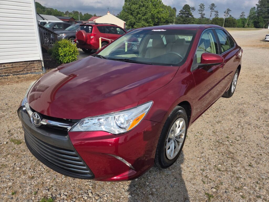 2016 Toyota Camry LE