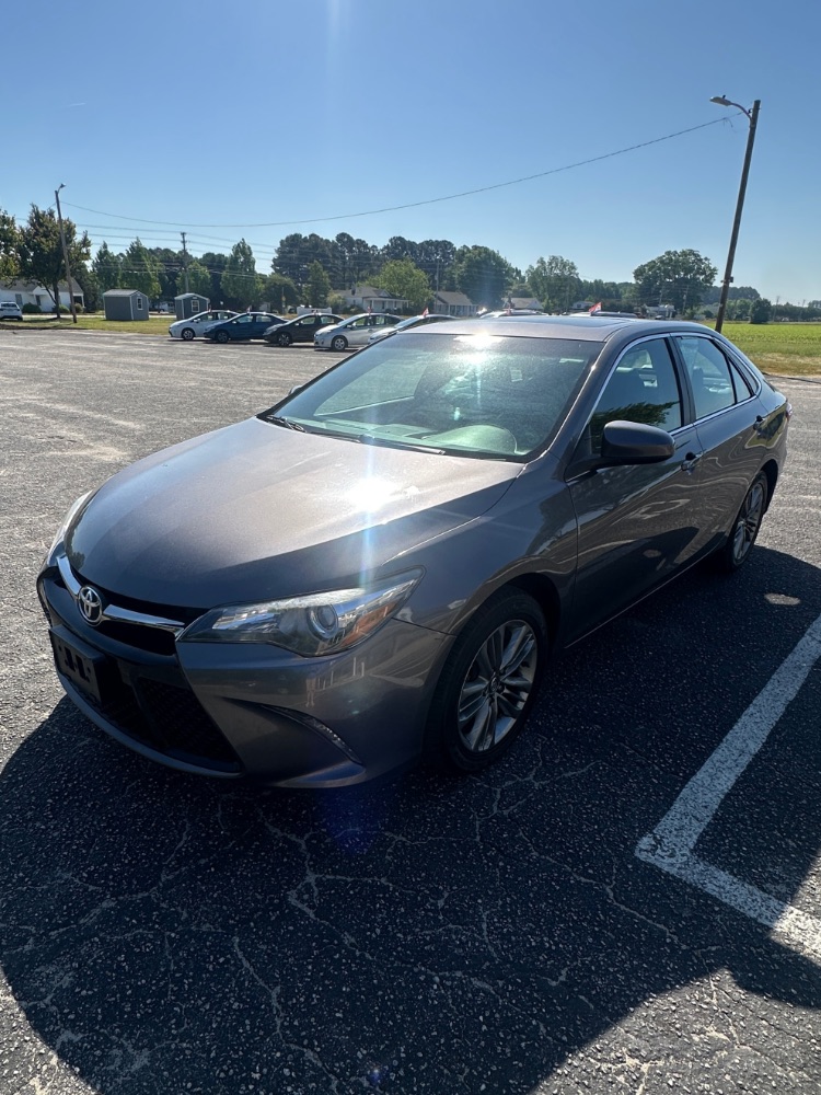 2017 Toyota Camry SE