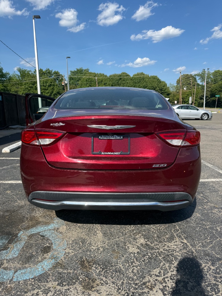 2015 Chrysler 200 Limited