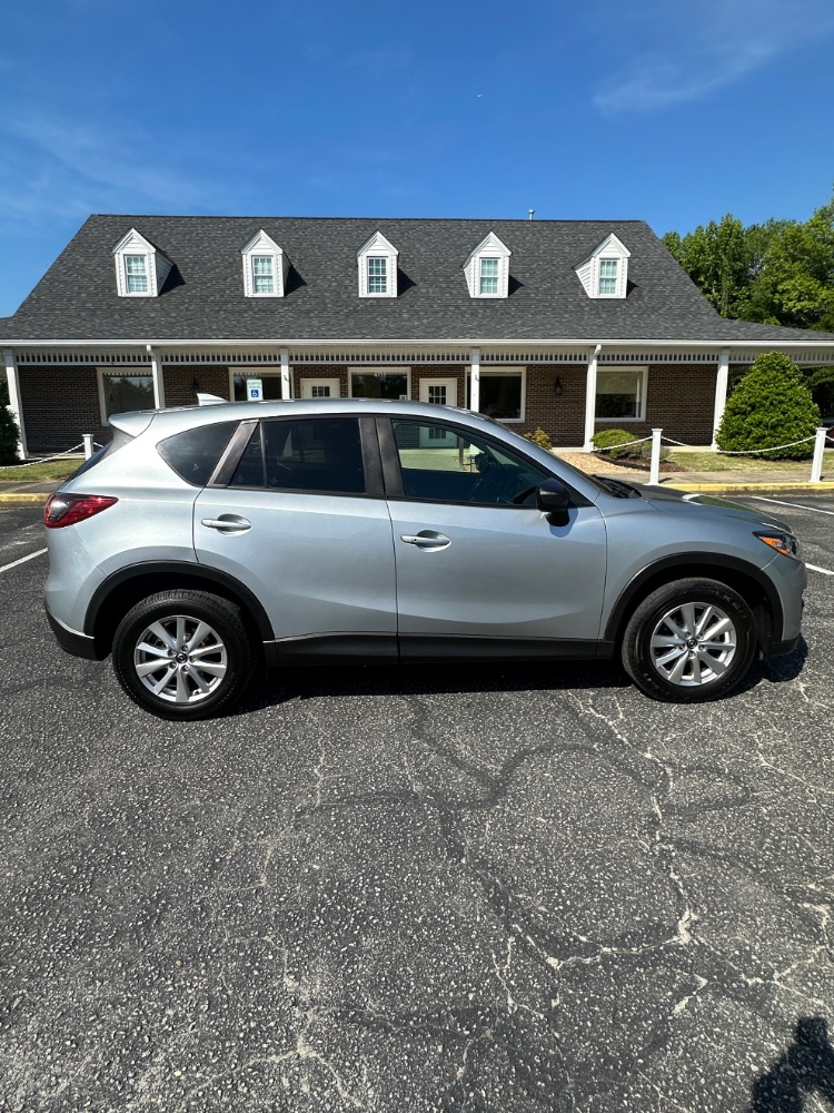 2016 Mazda CX-5 Touring auto's photo