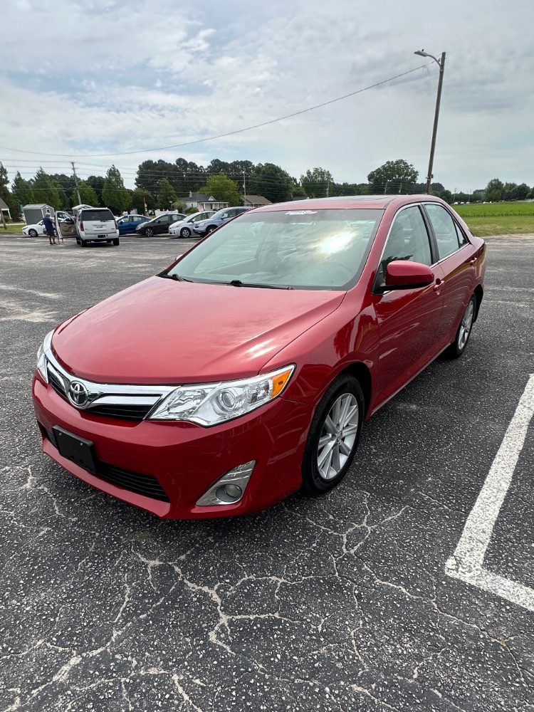 2014 Toyota Camry L | LE | XLE | SE | SE Sport