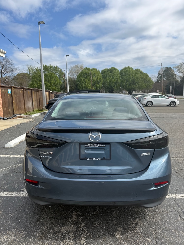 2015 MAZDA 3 i Touring AT 4-Door