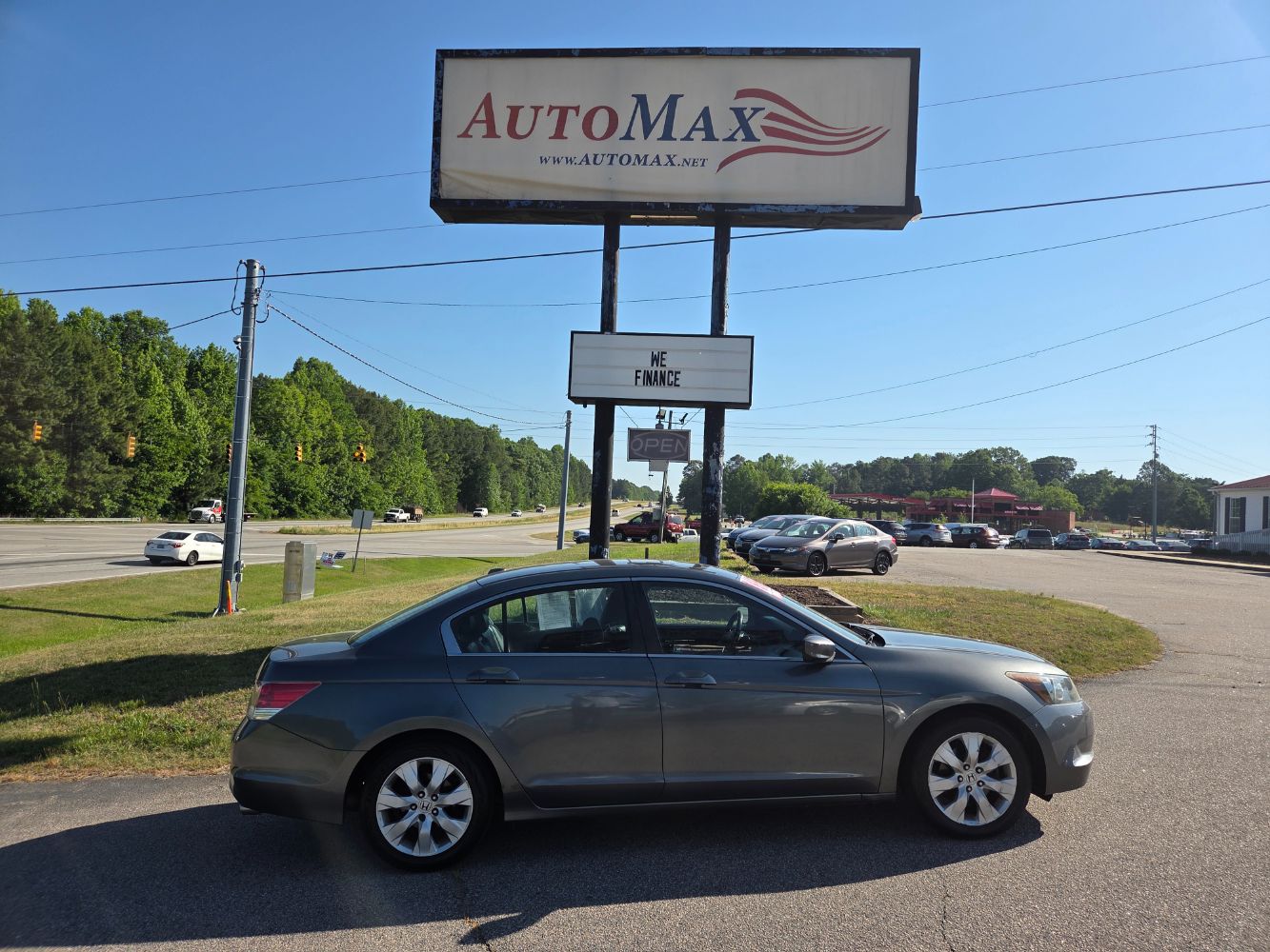 2010 Honda Accord EX-L Auto's photo
