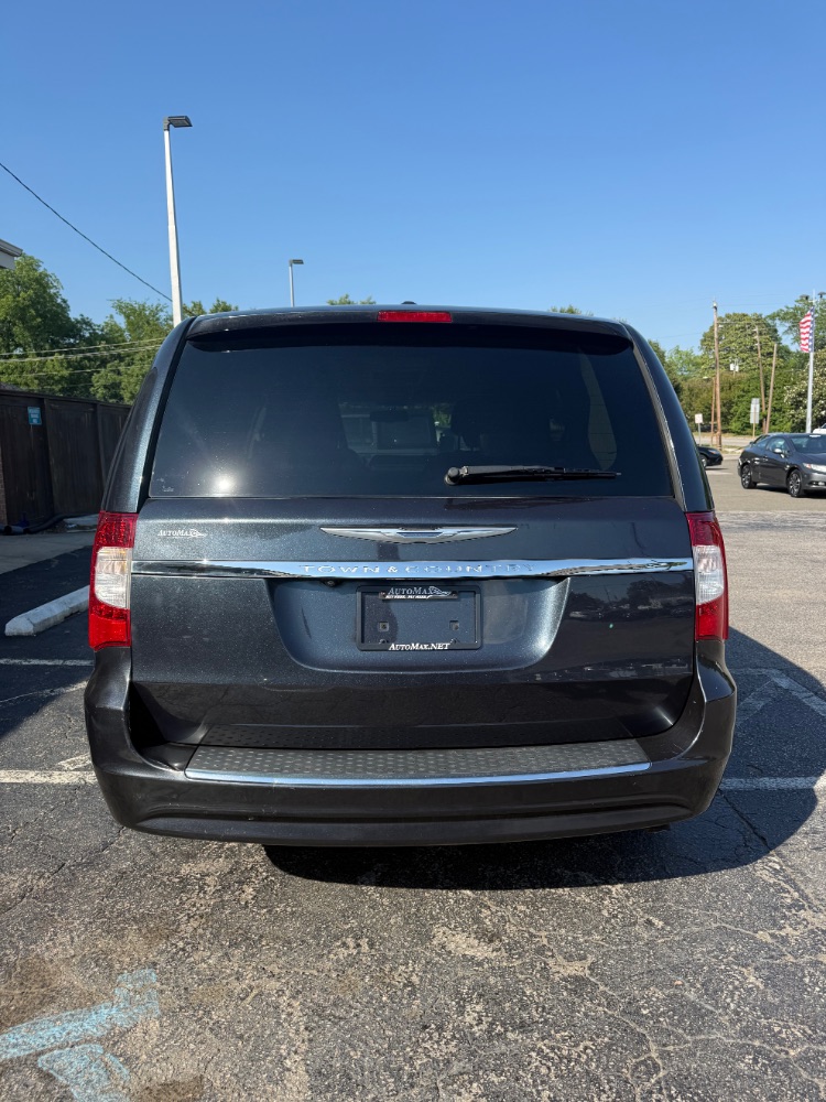 2014 Chrysler Town & Country Touring