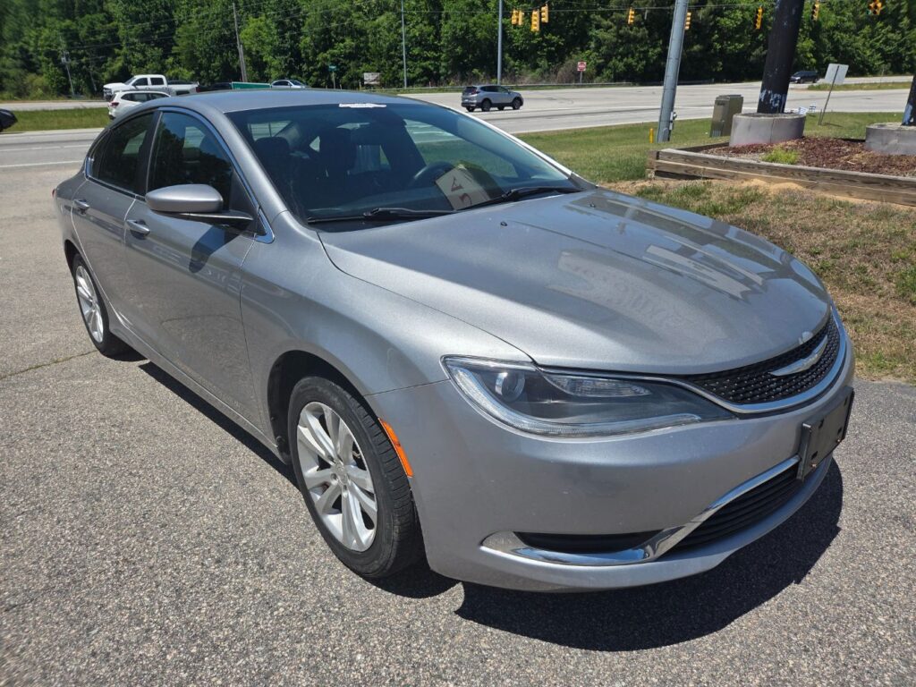 2015 Chrysler 200 Limited