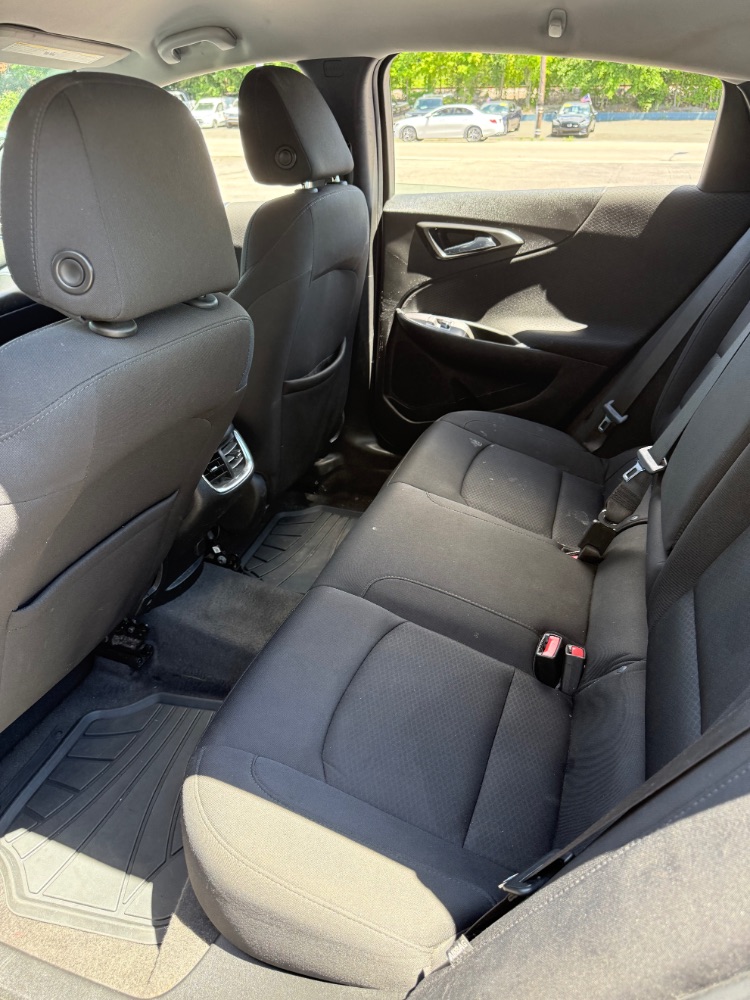 2020 Chevrolet Malibu FWD LT
