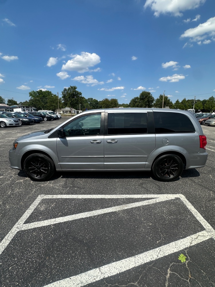 2015 Dodge Grand Caravan SE