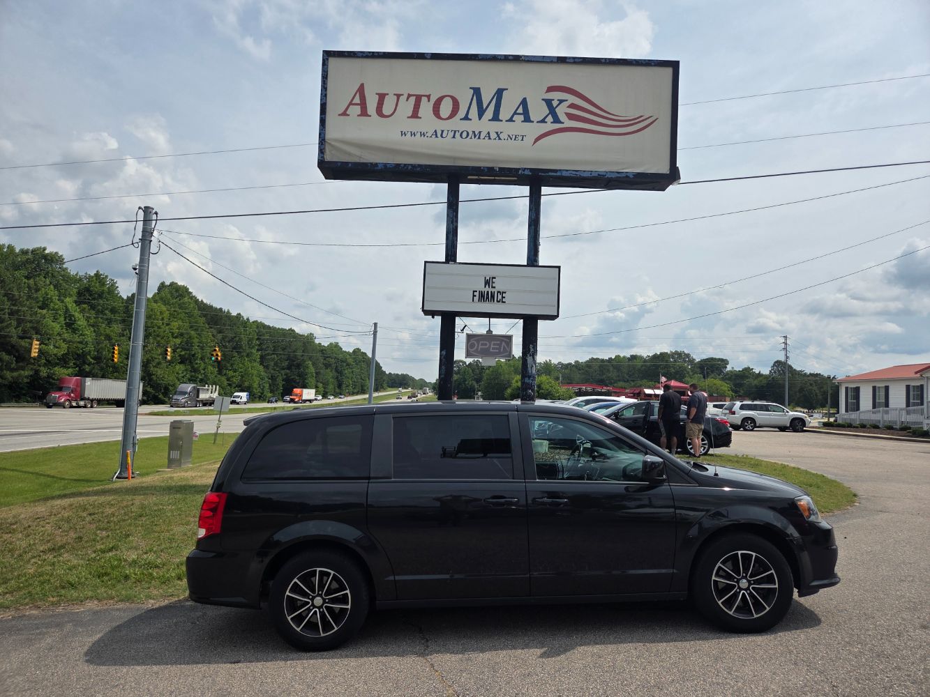 2018 Dodge Grand Caravan SXT's photo
