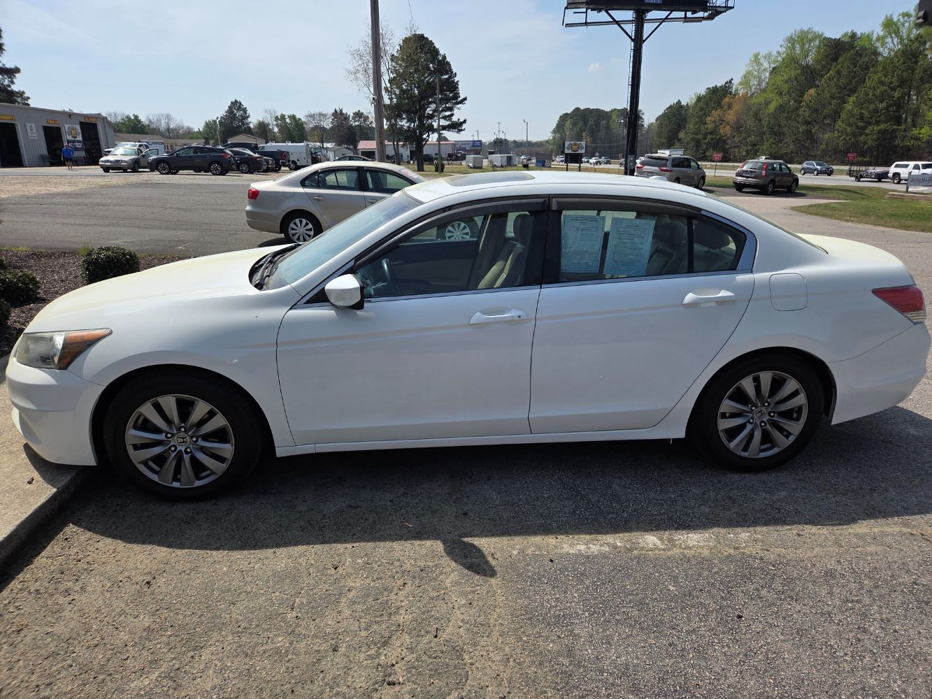 2012 Honda Accord EX-L Auto's photo