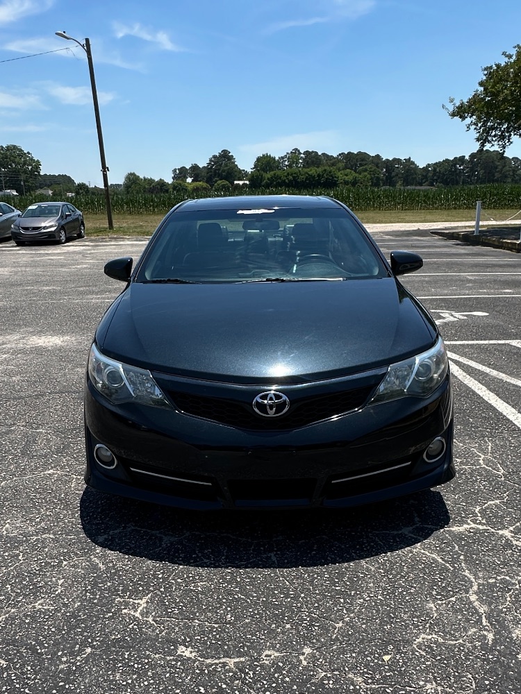 2014 Toyota Camry L | LE | XLE | SE | SE Sport