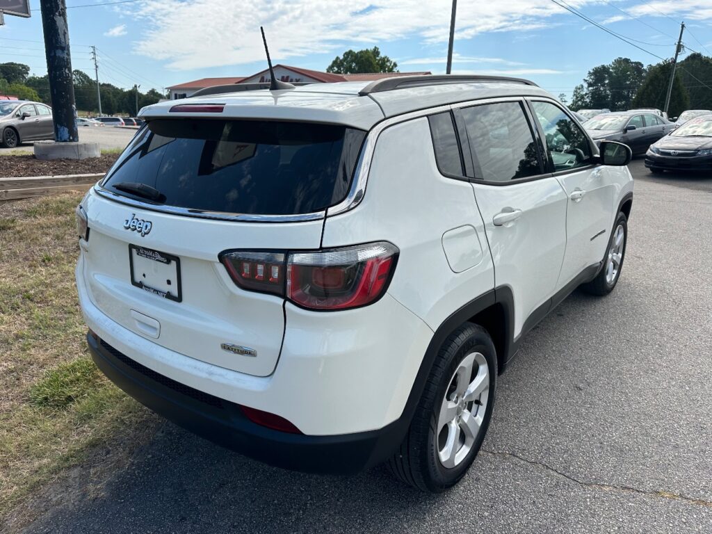 2018 Jeep Compass Latitude FWD