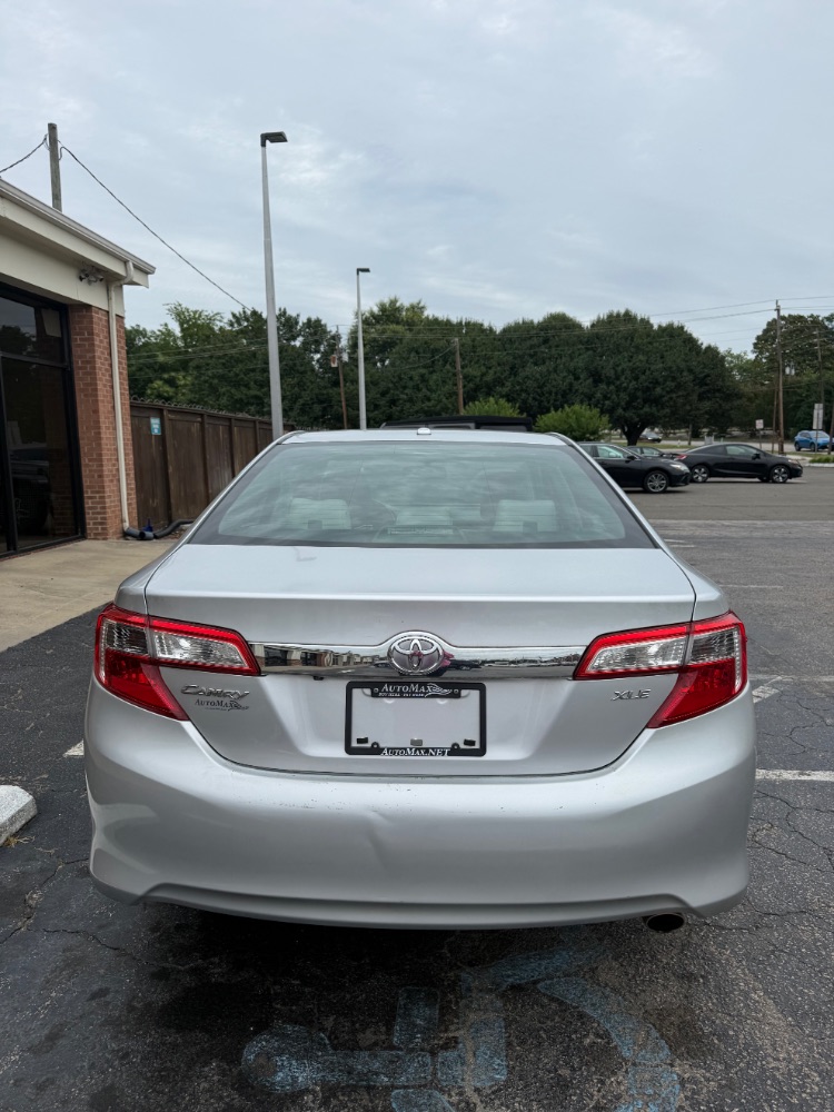 2014 Toyota Camry L | LE | XLE | SE | SE Sport