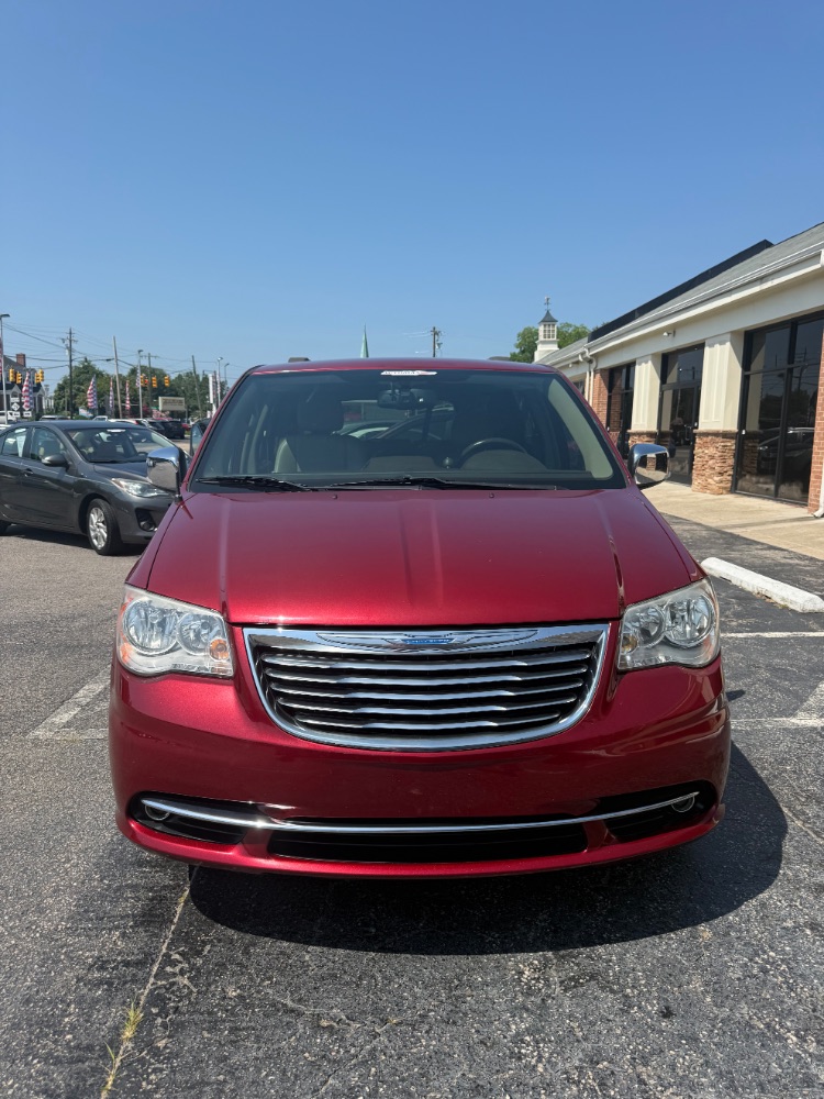 2015 Chrysler Town & Country Touring-L