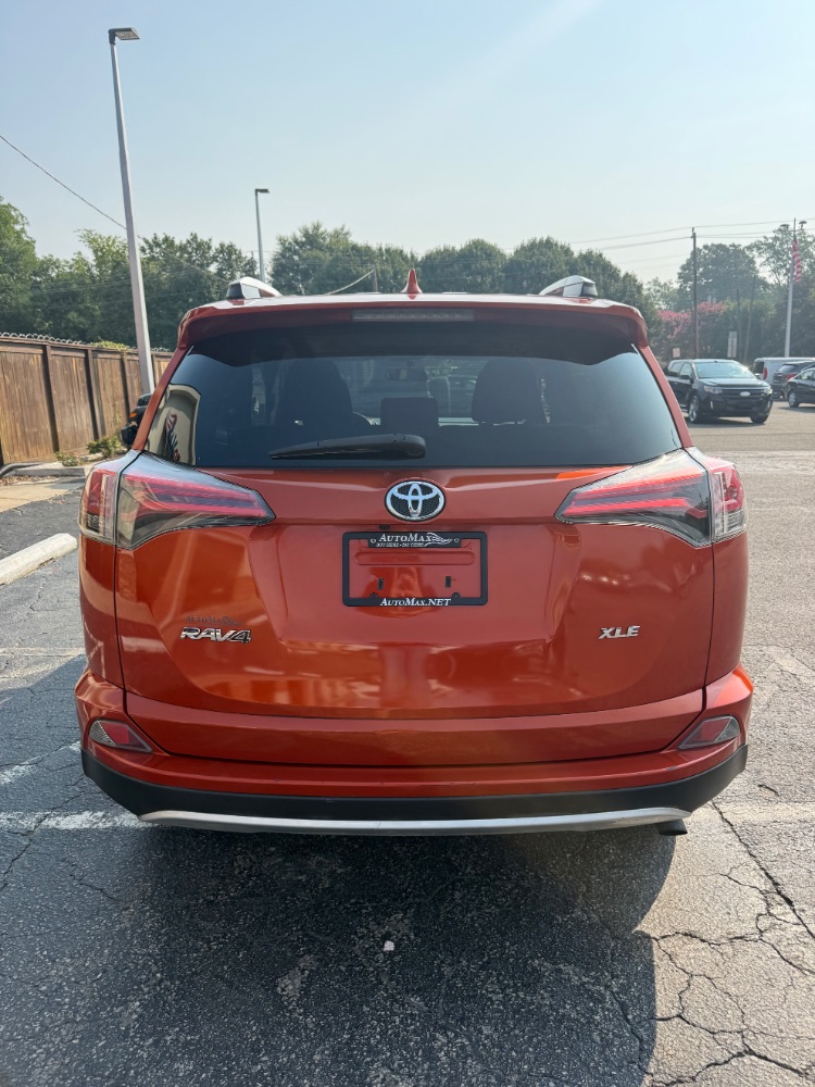 2016 Toyota RAV4 XLE