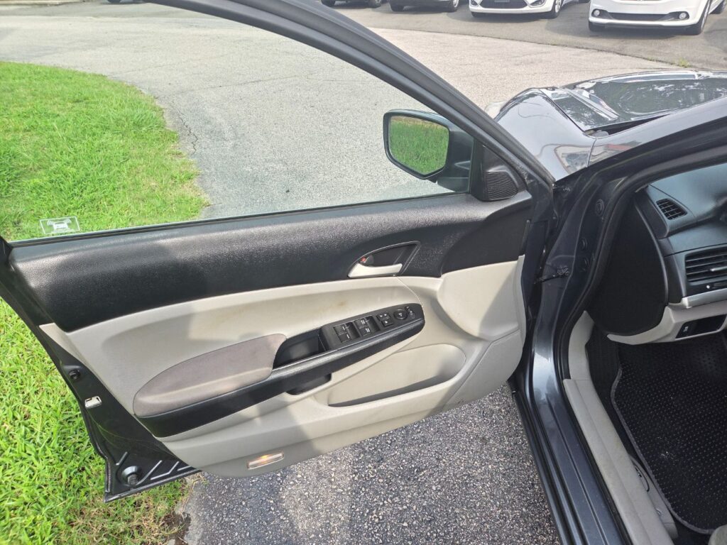 2012 Honda Accord 2.4 LX-P