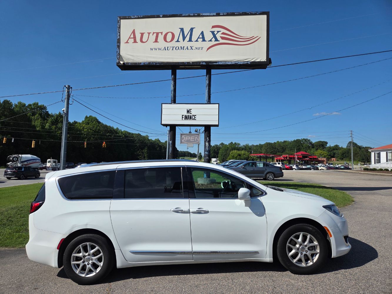 2020 Chrysler Pacifica Touring L