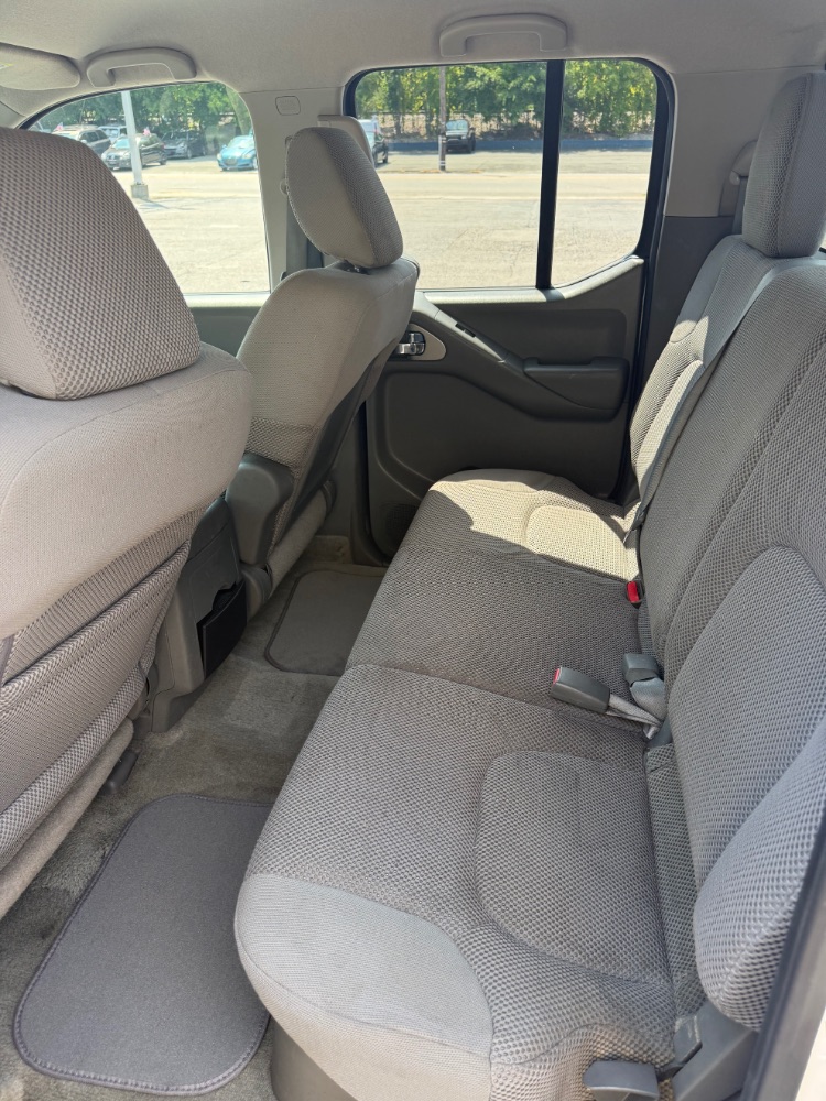 2012 Nissan Frontier SV