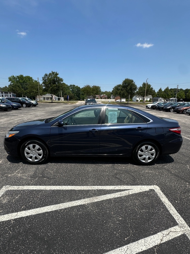 2017 Toyota Camry XLE | SE | LE | XSE