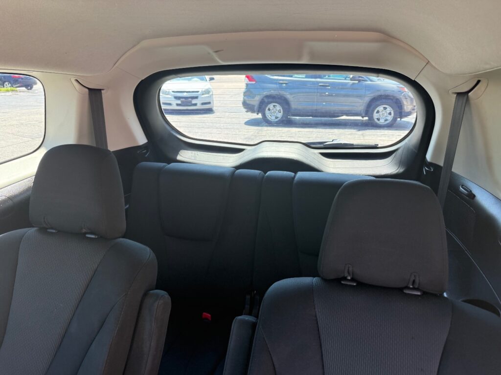 2014 Mazda 5 Sport