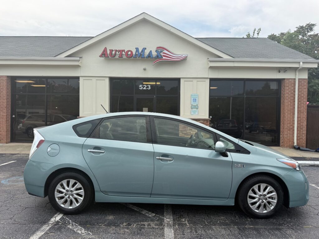 2012 Toyota Prius Plug-in Advanced
