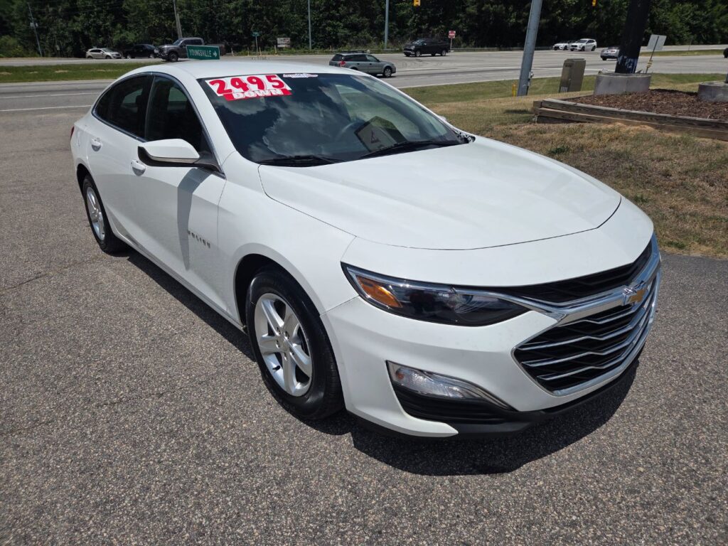 2021 Chevrolet Malibu FWD 1FL