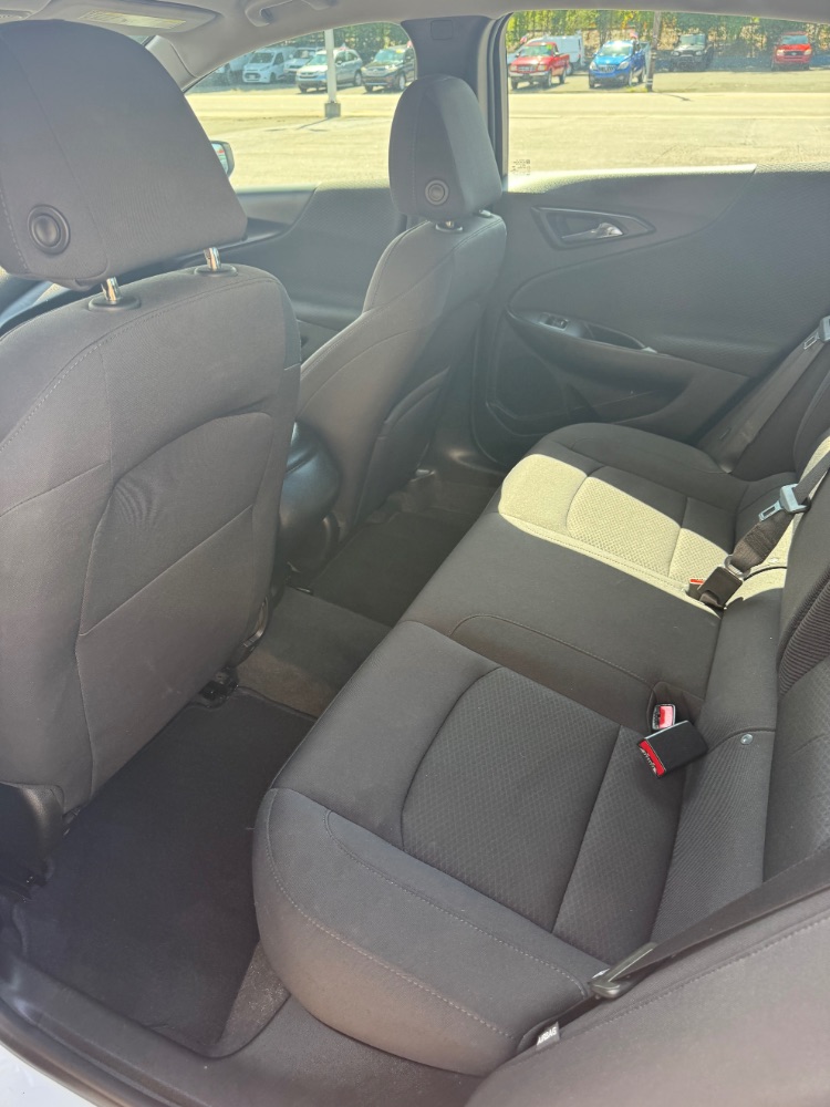 2023 Chevrolet Malibu FWD 1FL