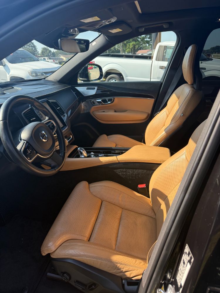 2017 Volvo XC90 Hybrid T8 Inscription