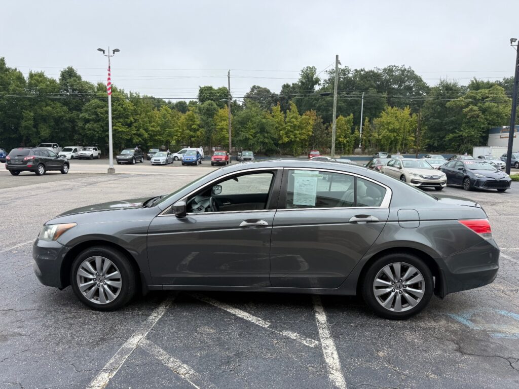 2011 Honda Accord EX-L Sedan AT